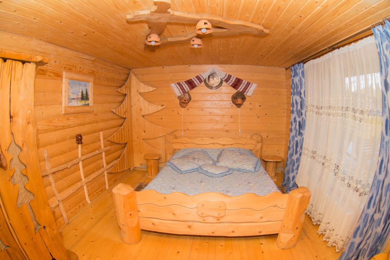 Садиба Вежа Werchowyna Exterior foto