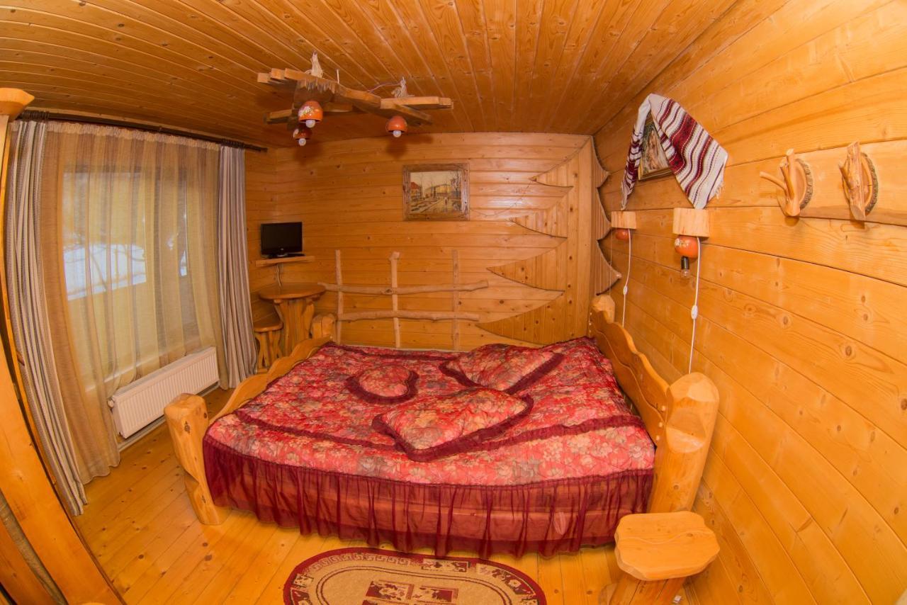 Садиба Вежа Werchowyna Exterior foto